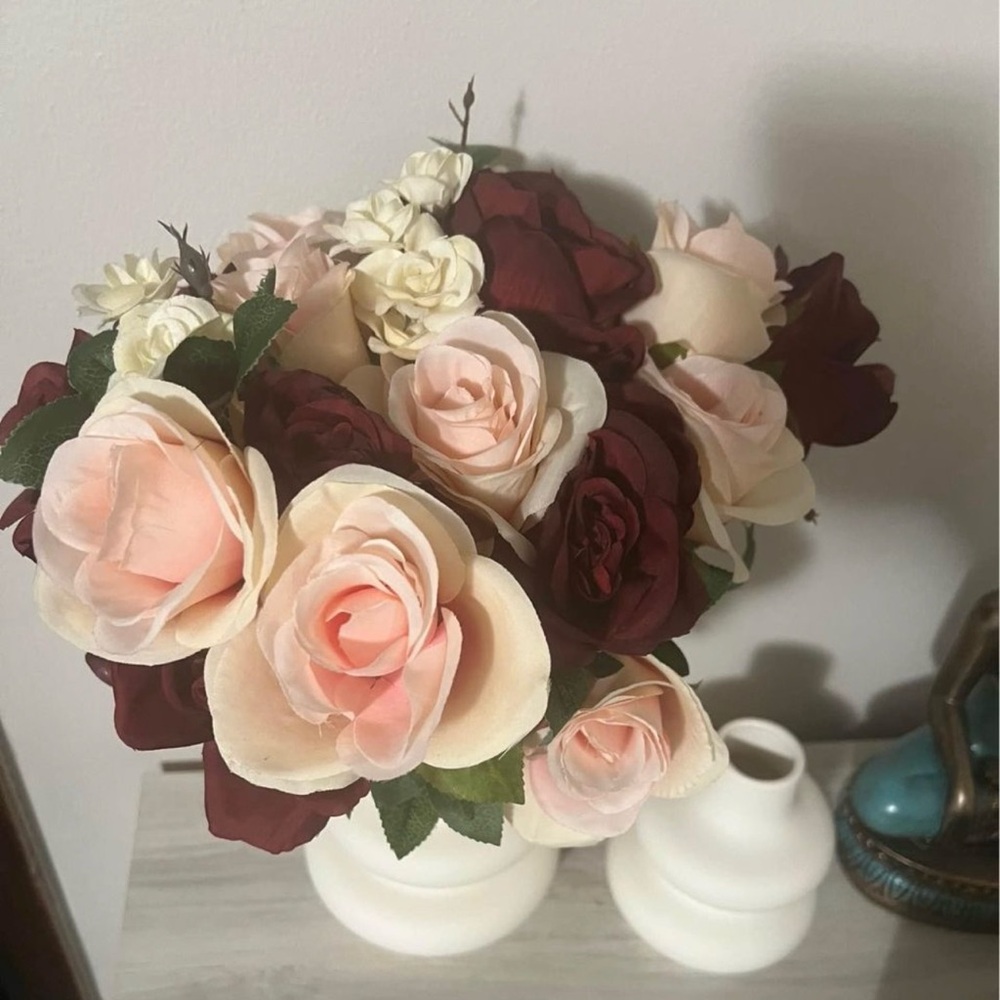 Faux Roses - Picture 2 of 3